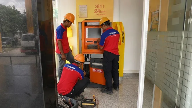 CRM & First Level Maintenance